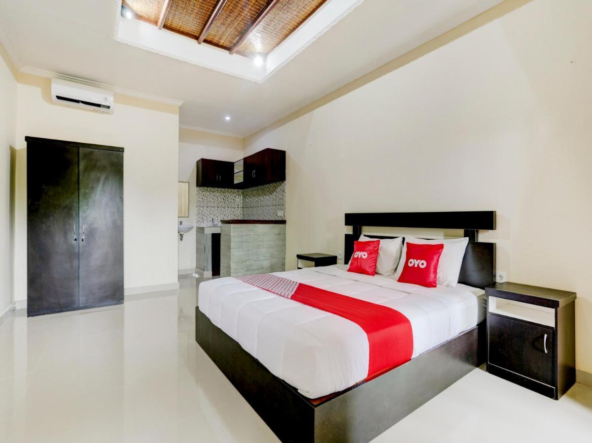 Oyo 90711 Blembong Homestay 짐바란 외부 사진